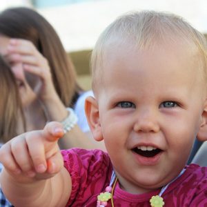 Comment apprendre la langue des signes pour les bébés ?